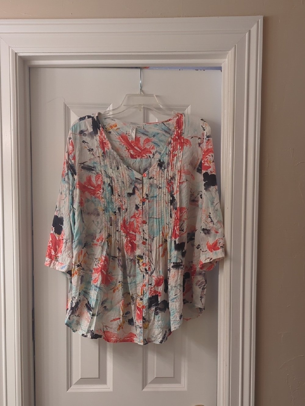 Floral Pintuck Button-Front Women's Blouse in Red Multi